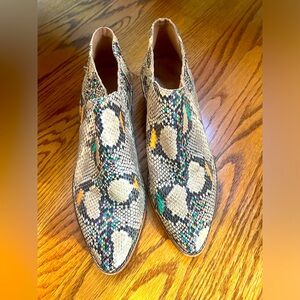 Madewell Sonia Chelsea Snakeskin Booties